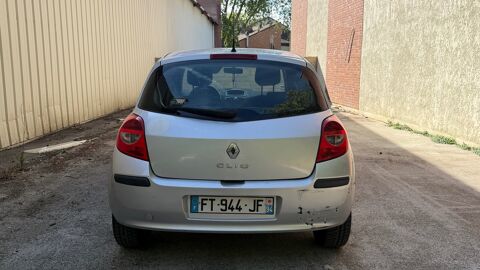 Clio 3 1.5dci possibilit&eacute; de paiement 3 ou 4x jusqu'&agrave; 4000e 2009 occasion 91090 Lisses