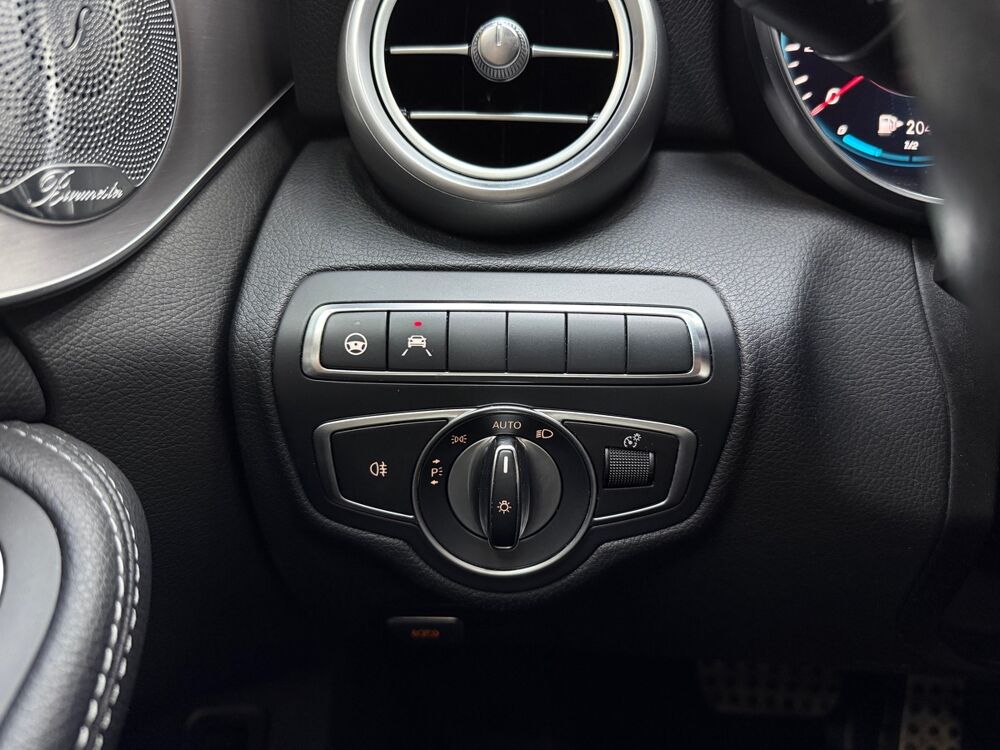 Classe C 220d 9G-TRONIC 194ch AMG Line - 1&deg;MAIN/TO/BURMESTER/CARPLAY/ 2019 occasion 45560 Saint-Denis-en-Val