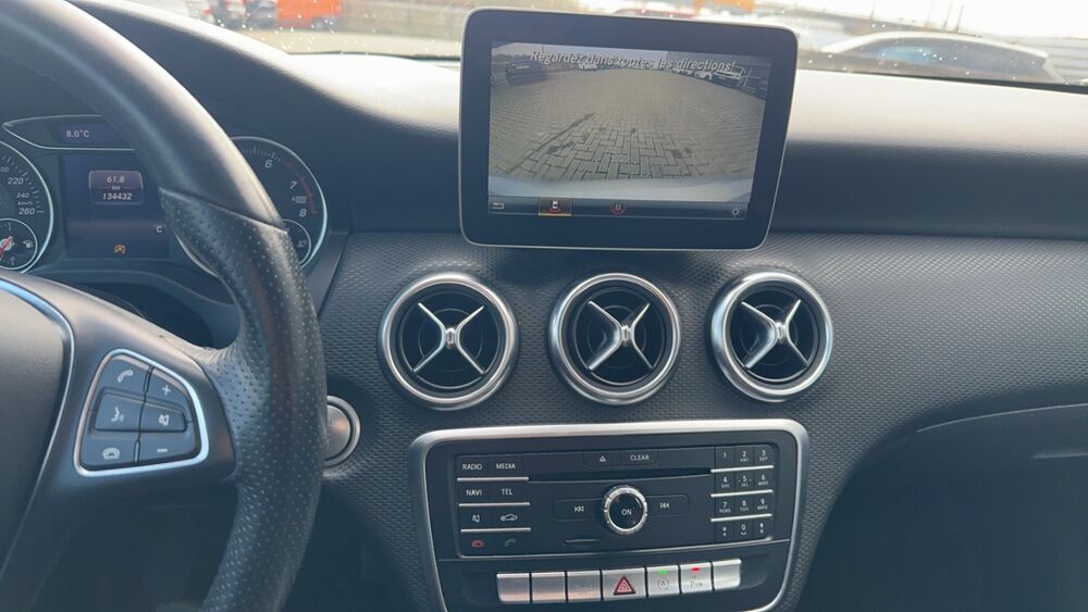 Classe A IV 160 AMG LINE 1&egrave;re Main GPS / X&Eacute;NONS / Si&egrave;ges Sport / CAM&Eacute; 2018 occasion 67550 ECKWERSHEIM