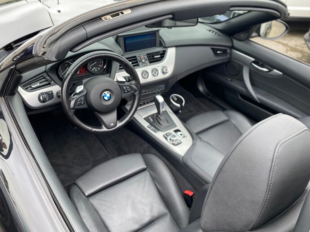 Z4 30ia Boite Auto Historique Garantie 12M & r&eacute;vis&eacute;e TL AUTOMO 2011 occasion 62100 Calais