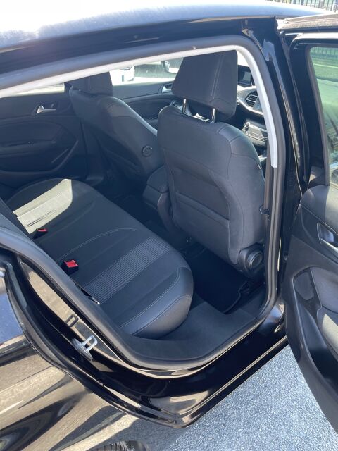 308 1.2 E-THP Essence 110ch Finition Allure 106.000Kms du 04/201 2019 occasion 72100 Le Mans