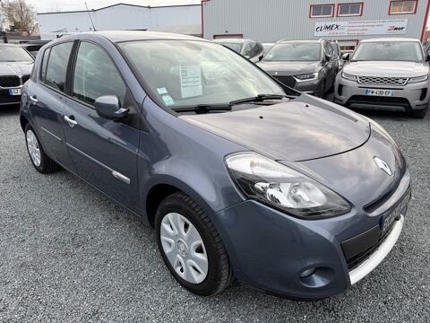 Renault Clio III - TCe 100cv - Eco2 Dynamique - TomTom - lll 2010 occasion Saint-Denis-en-Val 45560