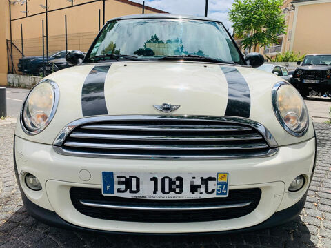 MINI COUPE Cooper R56 - Pack Chili - 1.6 D 112 cv BV6 - Crit 2 / 3&egrave;me m 2010 occasion 78800 Houilles