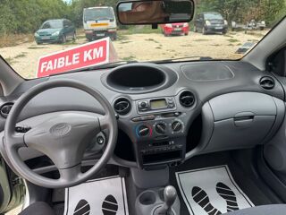 Yaris 1.0 Moteur &agrave; chaine 63 000 KM 2003 occasion 45500 GIEN