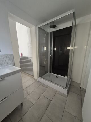  Maison à louer 3 pièces 80 m²