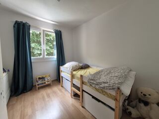  Appartement à louer 3 pièces 65 m²