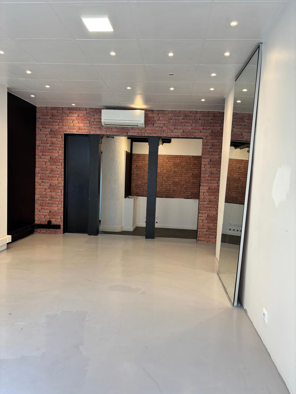  Vente / Local Commercial - 50 m² Biarritz (64200)