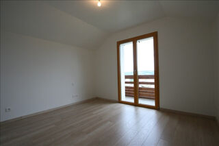  Maison � louer 4 pi�ces 139 m� Allonzier la caille