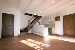  Appartement � louer 3 pi�ces 108 m�