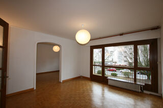  Appartement � louer 4 pi�ces 87 m�