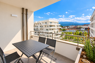 Appartement à louer 2 pièces 44 m²