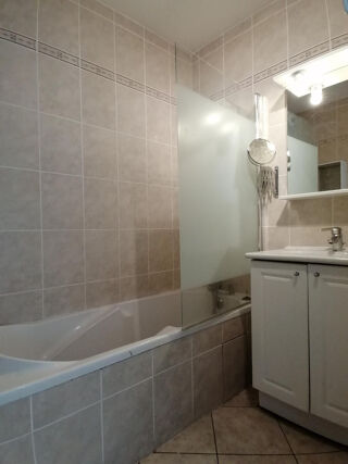  Appartement à louer 4 pièces 73 m²