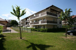 Apartment in La Balme-de-Sillingy, Grandes Raisses, La Balme-de-Sillingy