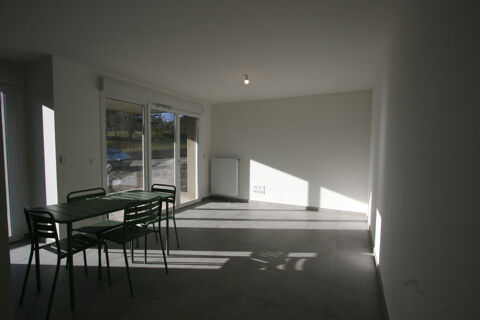  Appartement � louer 3 pi�ces 63 m�