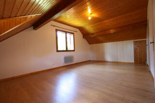  Maison à louer 5 pièces 163 m²