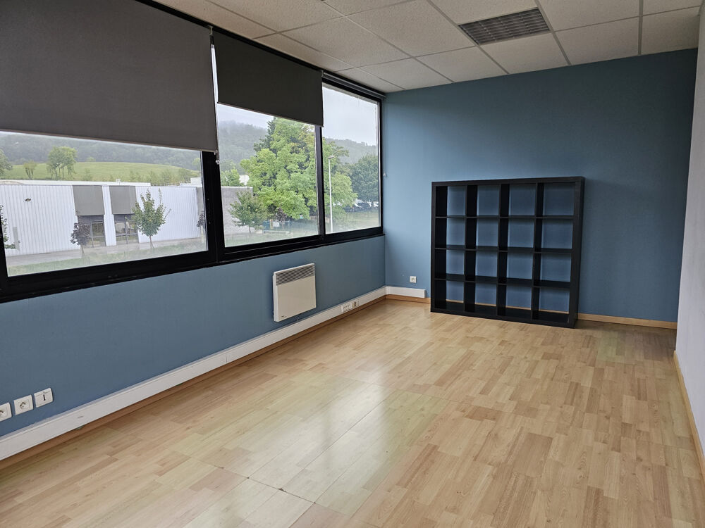   bureaux dernier étage - vue montagne Argonay
