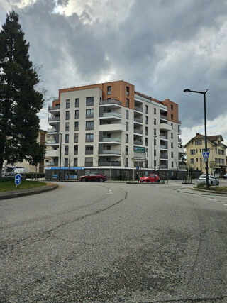  Parking / Garage  louer 16 m