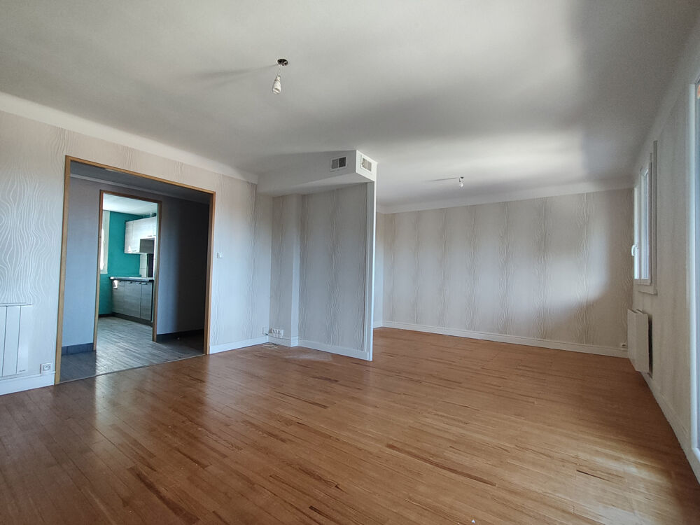 Vente Appartement T3 lumineux de 72 m2 avec balcon, cave et climatisation Pont de cheruy