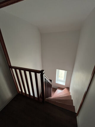  Appartement à louer 2 pièces 32 m²