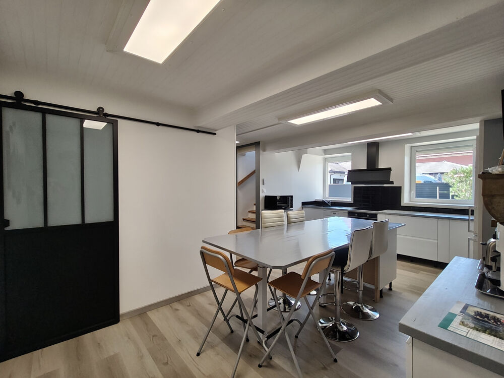 Coup de coeur à Saint-Romain-de-Jalionas Maison avec fort potentiel
