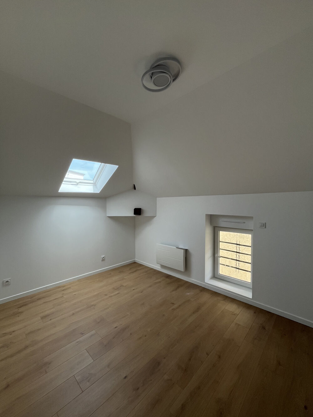 Location Appartement APPARTEMENT TYPE 2 AU 2EME ETAGE NEUF pont de cheruy CENTRE Pont de cheruy