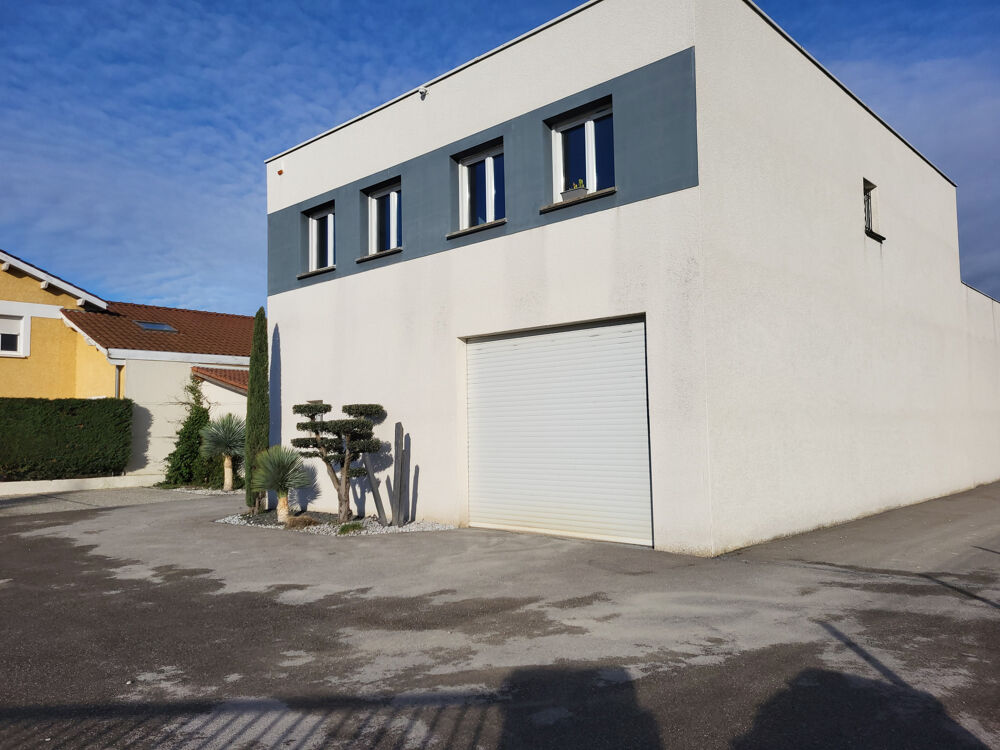   TIGNIEU LOCAL PROFESSIONNEL DE 190 M2 AVEC PARKING Tignieu jameyzieu