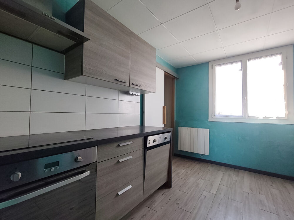 Vente Appartement T3 lumineux de 72 m2 avec balcon, cave et climatisation Pont de cheruy