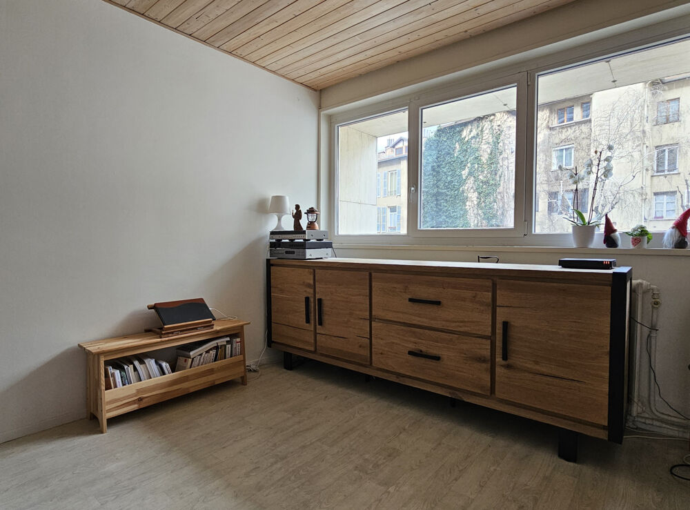 Studio hyper centre ville de Grenoble