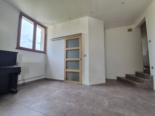  Maison � vendre 9 pi�ces 240 m�