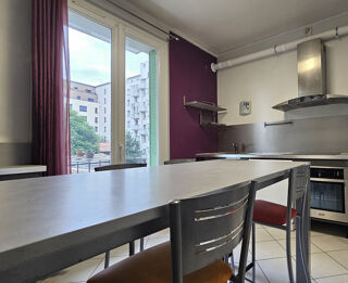  Maison  vendre 5 pices 111 m