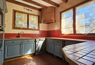  Maison � vendre 8 pi�ces 240 m�