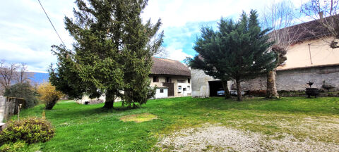   Maison Dauphinoise 8 pi�ces Propri�t�/ch�teau - 8 pi�ce(s) - 332 m�
