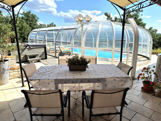  Maison  vendre 4 pices 250 m