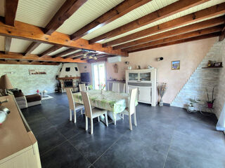  Maison � vendre 4 pi�ces 250 m�