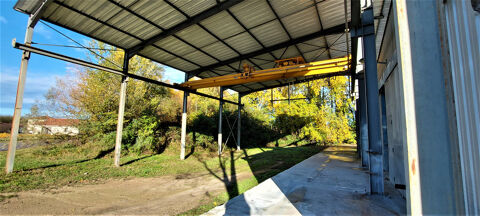 Entrepôt et bureaux 400000 38160 St romans