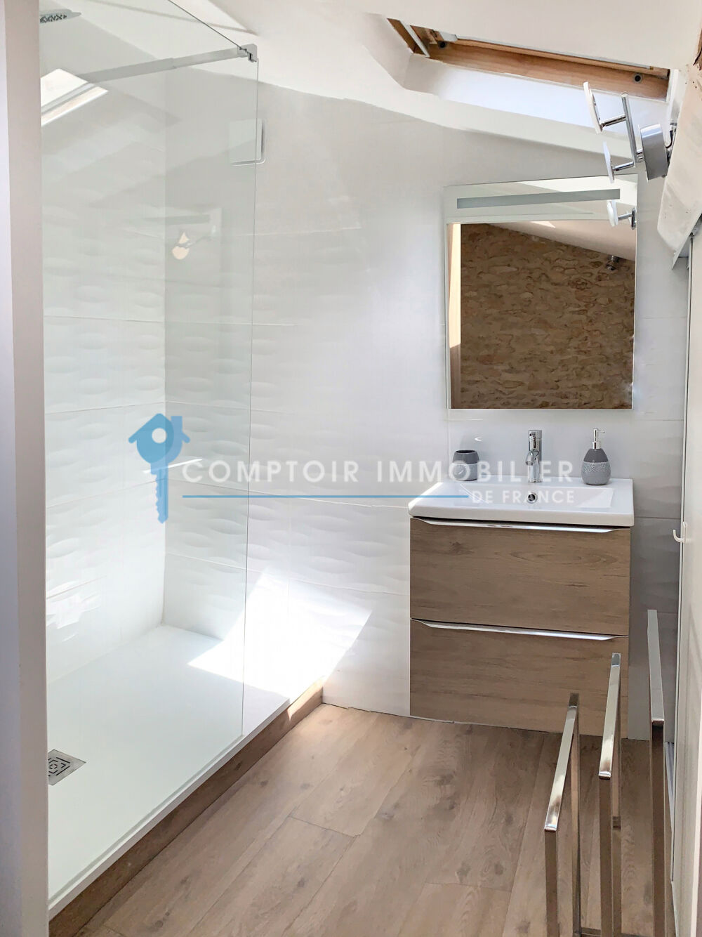 Vente Maison Dpt Gard (30) - A vendre Nimes - Maison de ville entirement rnove et meuble Nimes