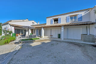  Propri�t�/ch�teau � vendre 7 pi�ces 230 m�