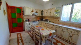  Maison à vendre 5 pièces 150 m² Tarascon