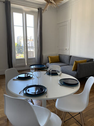  Appartement à louer 3 pièces 50 m²