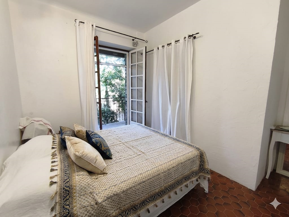 � vendre  Propri�t�/ch�teau Aramon (30390)