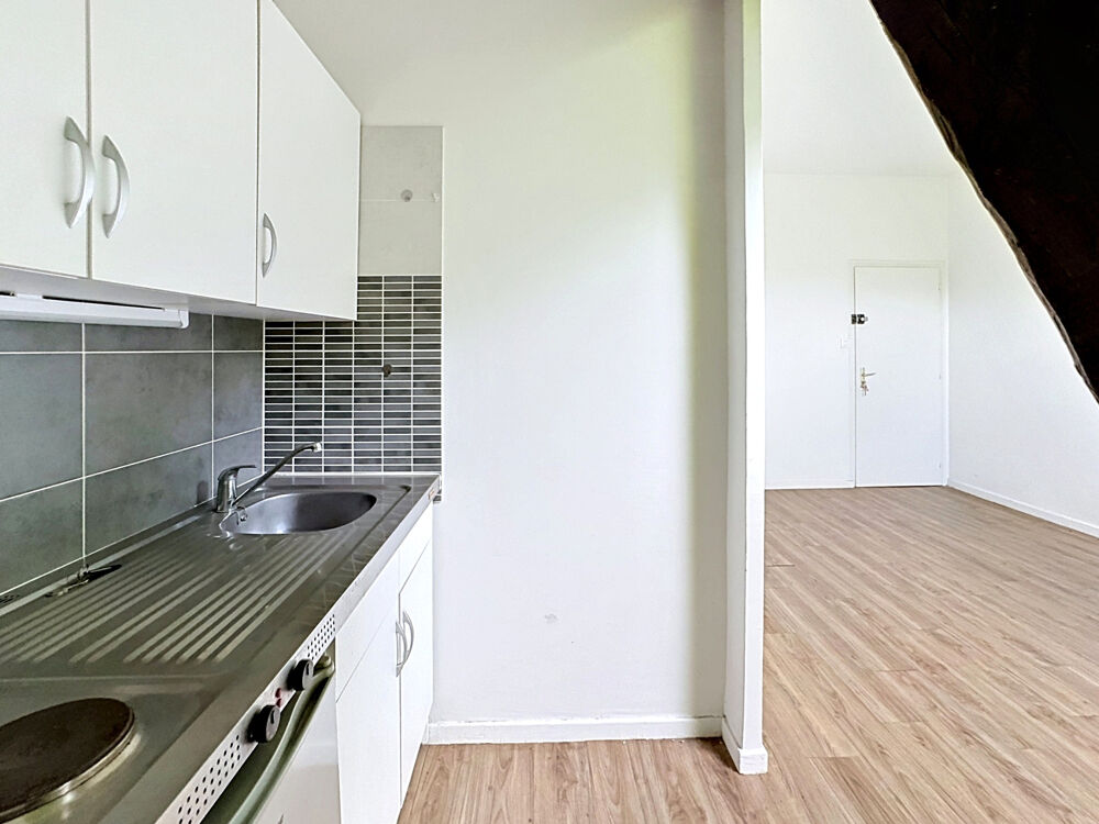 VAULNAVEYS-LE-HAUT - Studio 25M2