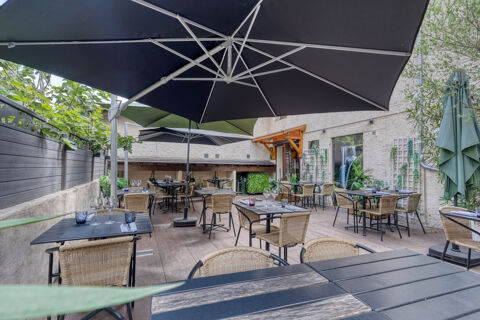   Isère (38) - Crolles - Fonds de commercie Restaurant -120 m2 