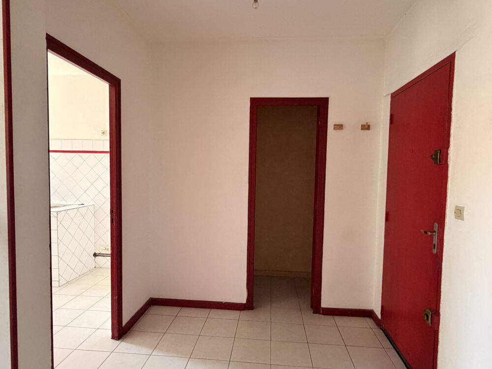 Location Appartement À LOUER   APPARTEMENT 92m2   CHÂTEAURENARD Chateaurenard