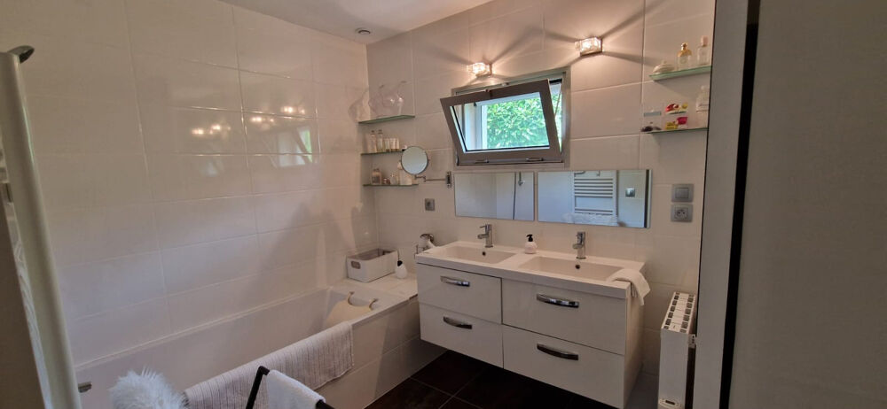 � vendre  Maison Mont�lier (26120)