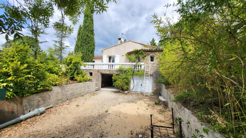   MAS 5 pi�ces avec piscine sur un terrain de 3823 m2 divisibles Maison - 5 pi�ce(s) - 208 m�