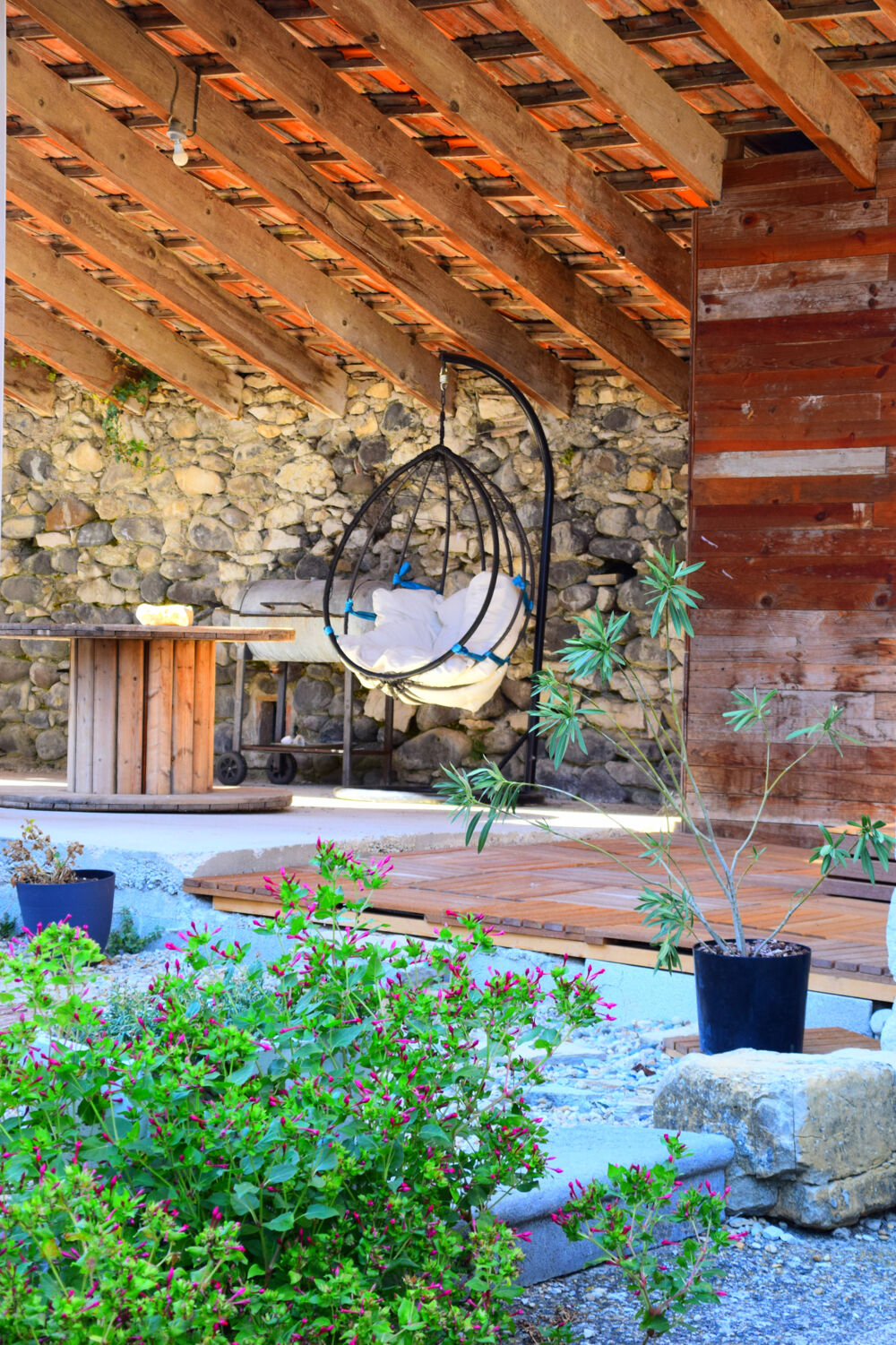 à vendre  Propriété/château Lavilledieu (07170)