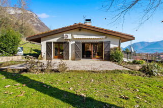  Maison à vendre 9 pièces 225 m²