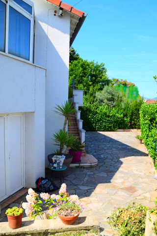  Maison  vendre 9 pices 150 m