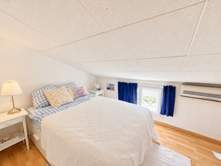 Vente Appartement À vendre- appartement T2 en duplex de 33 m2 avec terrasse et piscine Marsillargues