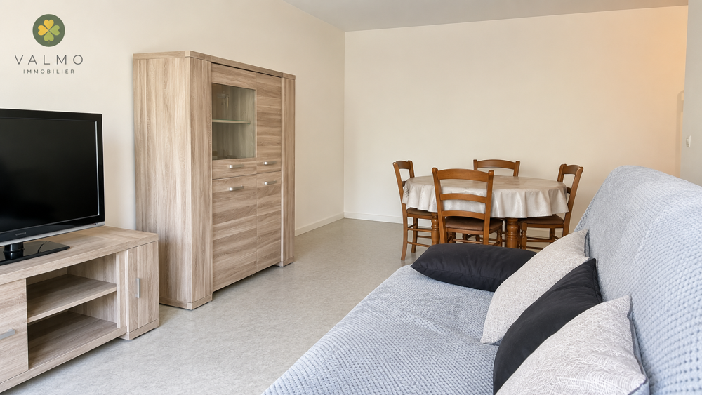 DEPT Yvelines (78) Flins sur Seine Studio 32M2 rez de jardin + cave + parking